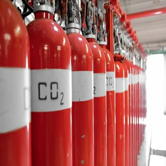 Dióxido de carbono como medio de extinción en un sistema contra incendios.