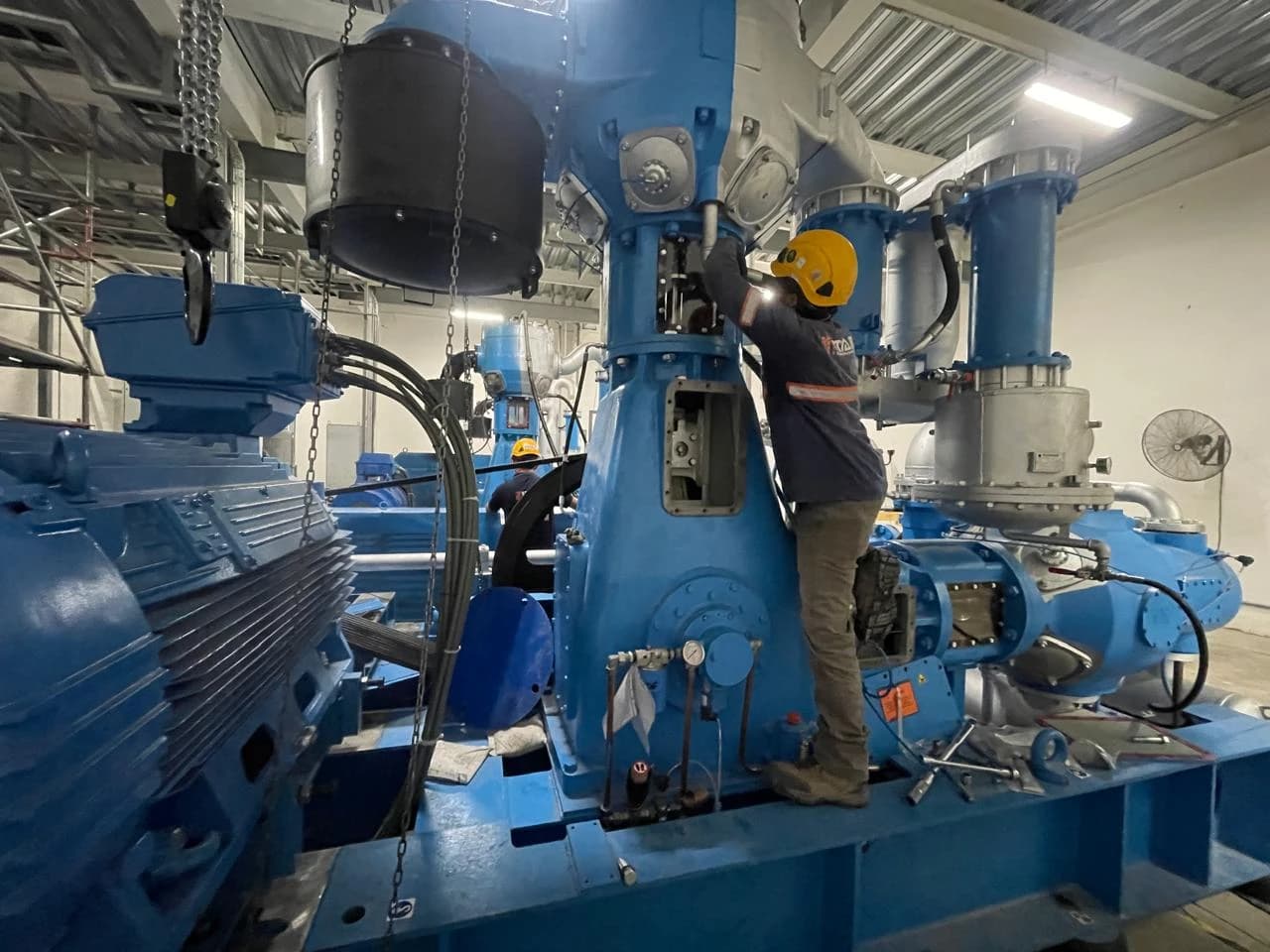 Montaje e integración de compresor de alta presión de 400 HP