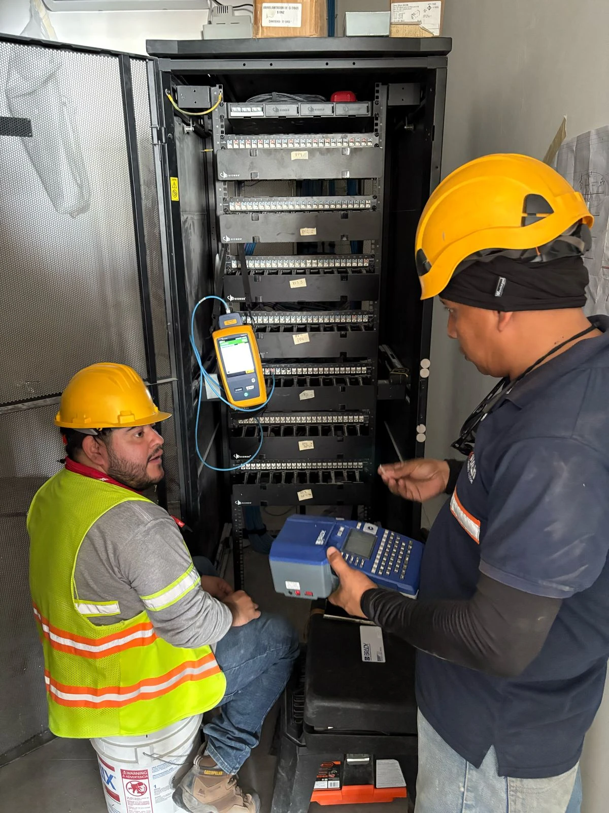 Medición y validación de un enlace de red estructurada instalado