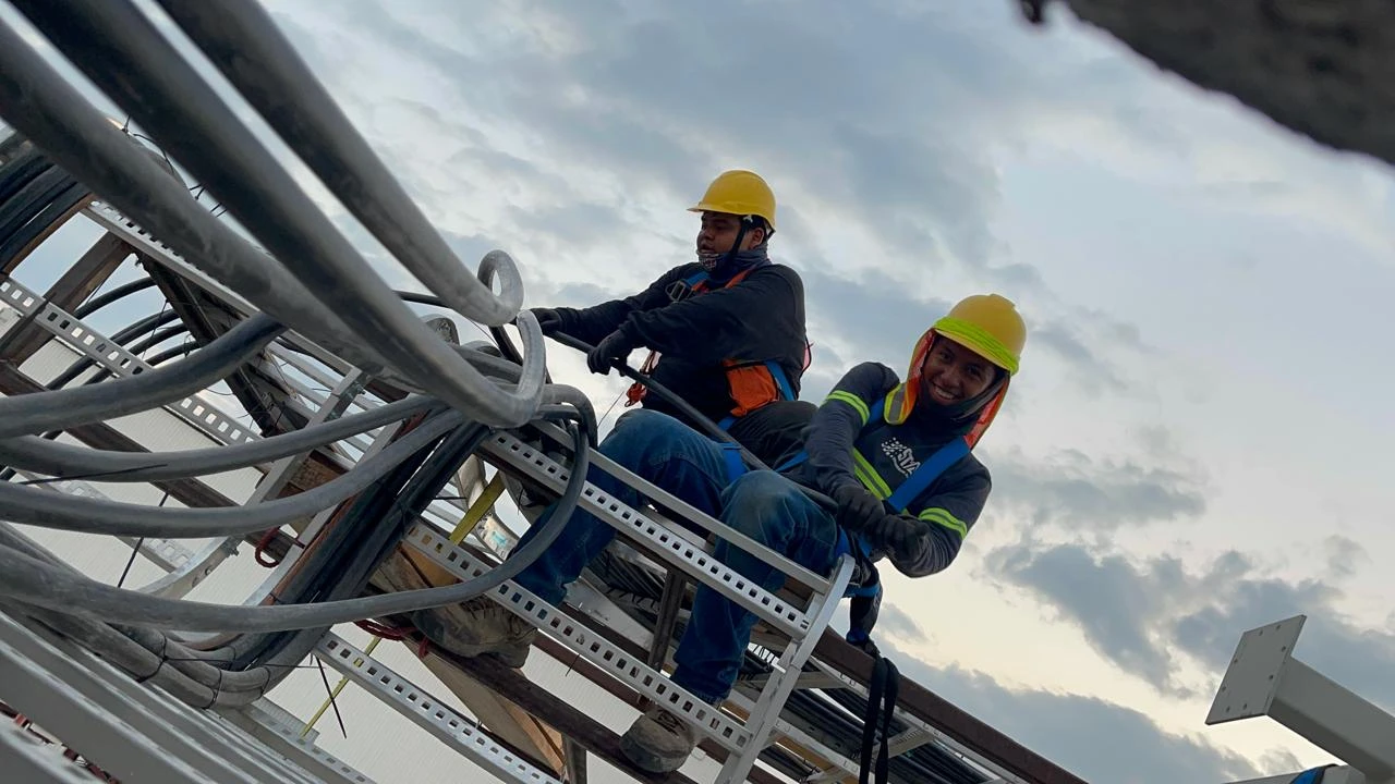 Estructura exterior utilizada para tuberías y acometidas del sistema