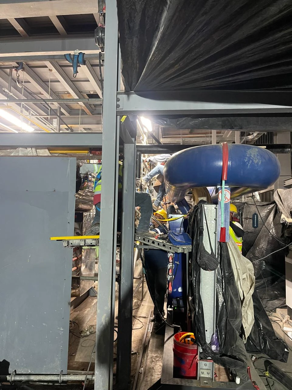 Acceso mediante estructura temporal para trabajos de montaje