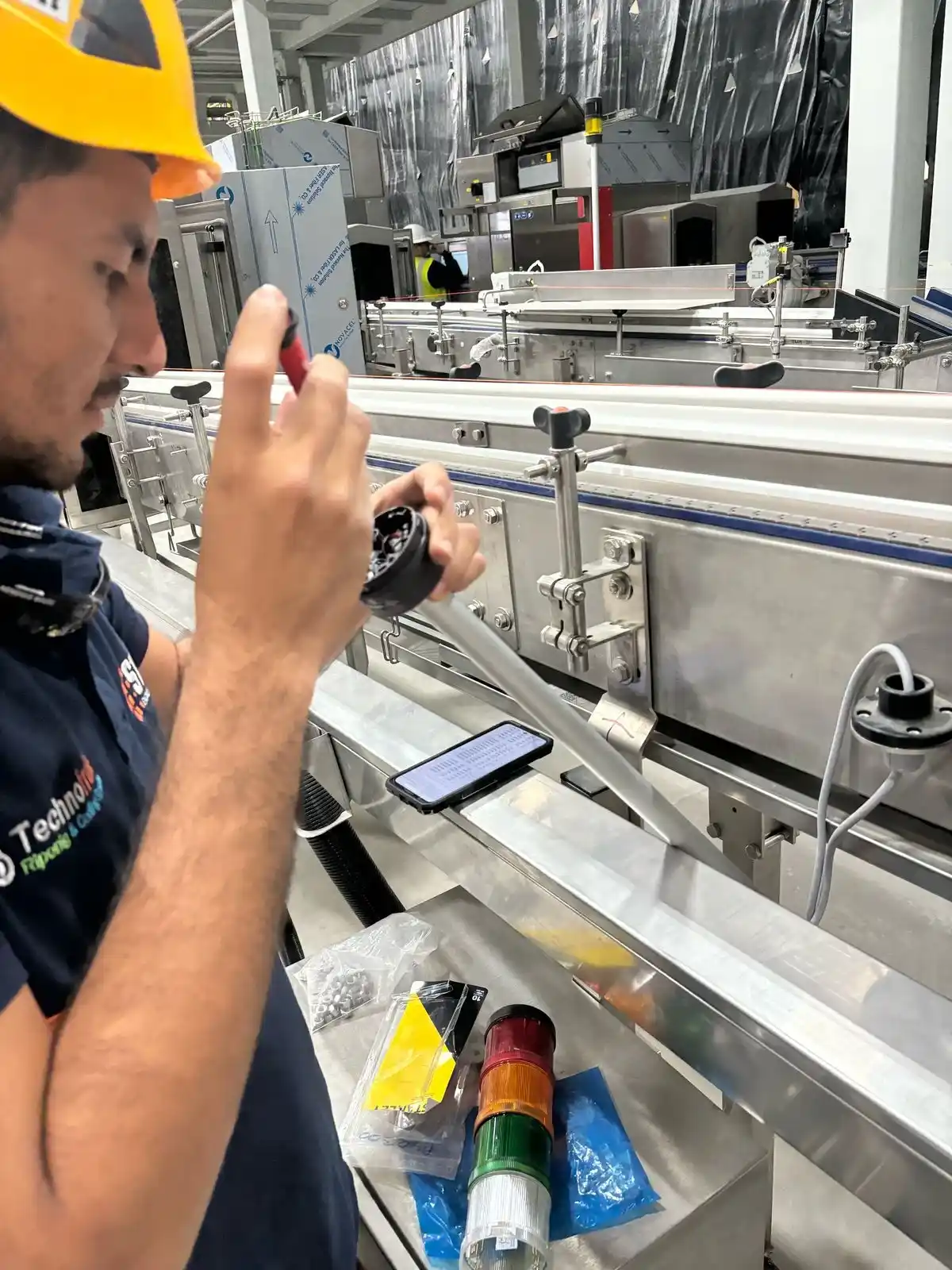 Cableado de potencia, control y comunicación sometido a verificación técnica